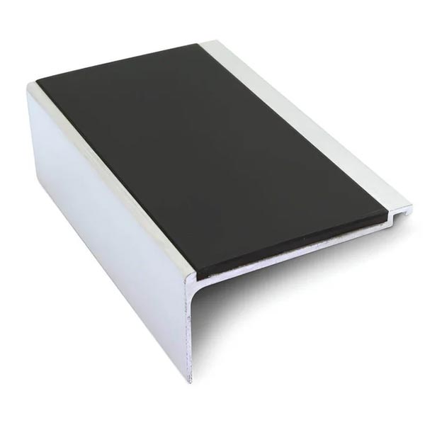 Non Slip Commercial Stair Nosing 60mm x 32mm With PVC Insert 