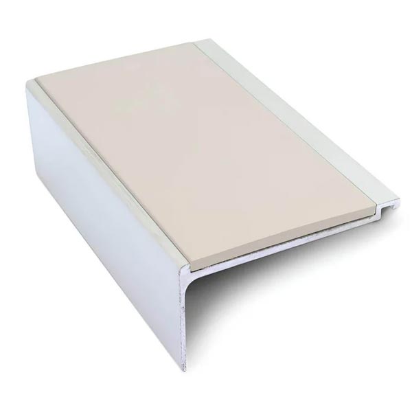Non Slip Commercial Stair Nosing 60mm x 32mm With PVC Insert 